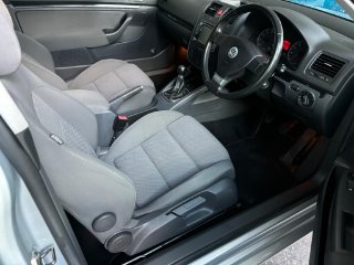 /photos/9954/5382cf54-e185-4b39-b703-6e1c3d406adb_i320x240.jpg