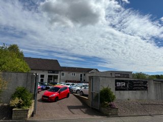 /photos/9954/8c1642cc-348b-4910-92f4-6ec15eefbf7d_i320x240.jpg