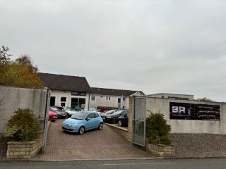 /photos/9954/aabbbc44-f3f2-4af6-9340-a8999bb3b60a_i320x240.jpg